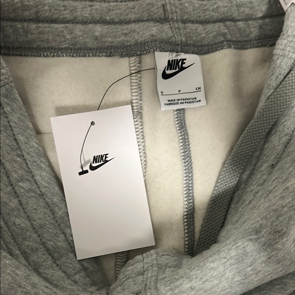 Nike Gray Sweatpants with Tapered Leg Design and Elastic Waistband - Picture 3 of 3